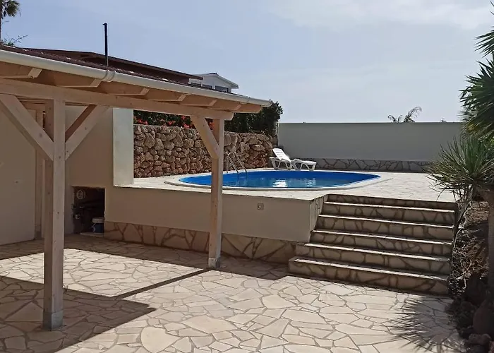 Aurora Quiet Flat With Pool And Great Mountain And Sea Views La Cisnera