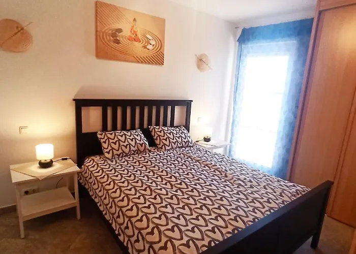 Aurora Quiet Flat With Pool And Great Mountain And Sea Views 아파트