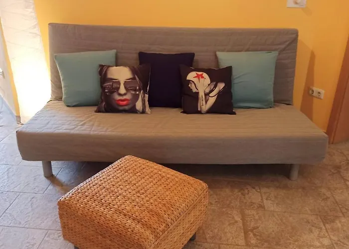 아파트 Aurora Quiet Flat With Pool And Great Mountain And Sea Views *