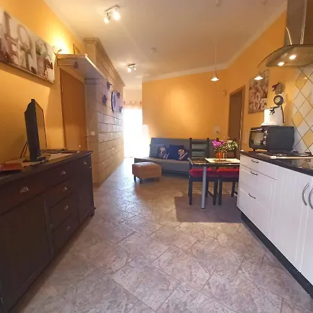 Aurora Quiet Flat With Pool And Great Mountain And Sea Views * La Cisnera