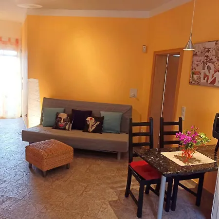 Aurora Quiet Flat With Pool And Great Mountain And Sea Views La Cisnera