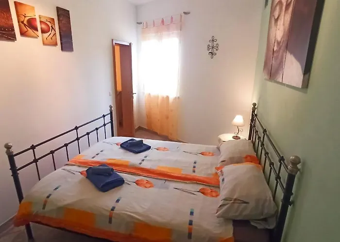 公寓 Aurora Quiet Flat With Pool And Great Mountain And Sea Views *