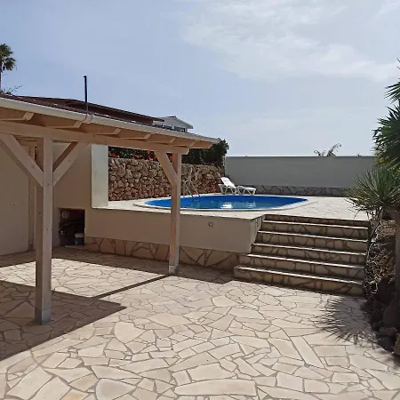 Aurora Quiet Flat With Pool And Great Mountain And Sea Views La Cisnera