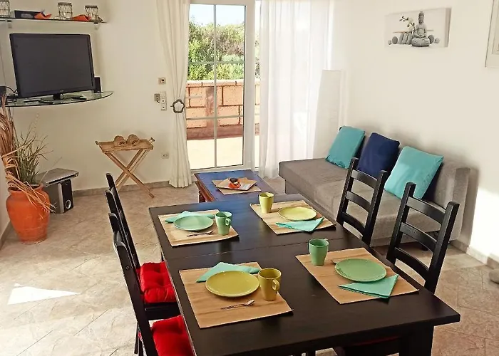 Apartament Aurora Quiet Flat With Pool And Great Mountain And Sea Views *