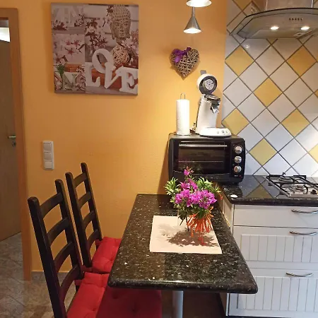 דירה Aurora Quiet Flat With Pool And Great Mountain And Sea Views