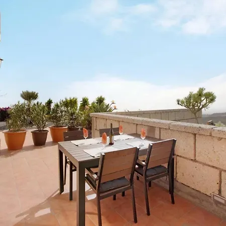 Aurora Quiet Flat With Pool And Great Mountain And Sea Views La Cisnera